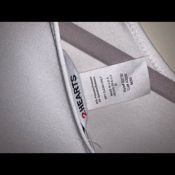 Dress - Picture 3 of 3